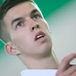 Hliničan počas Vianoc doma, v januári do Estónska