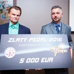 Nadácia STARS for STARS podporila v spolupráci s cyklistickým zväzom dvoch kadetov